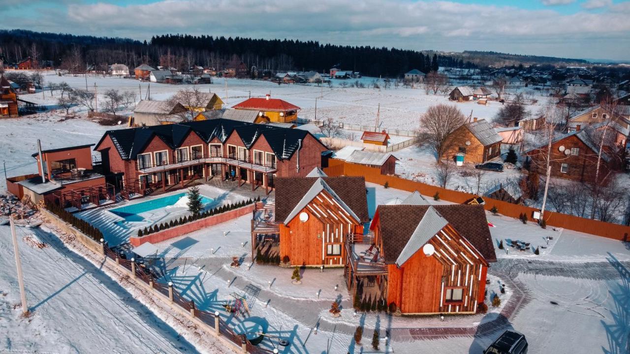 Отель Four Seasons In Carpathians Мигово Экстерьер фото